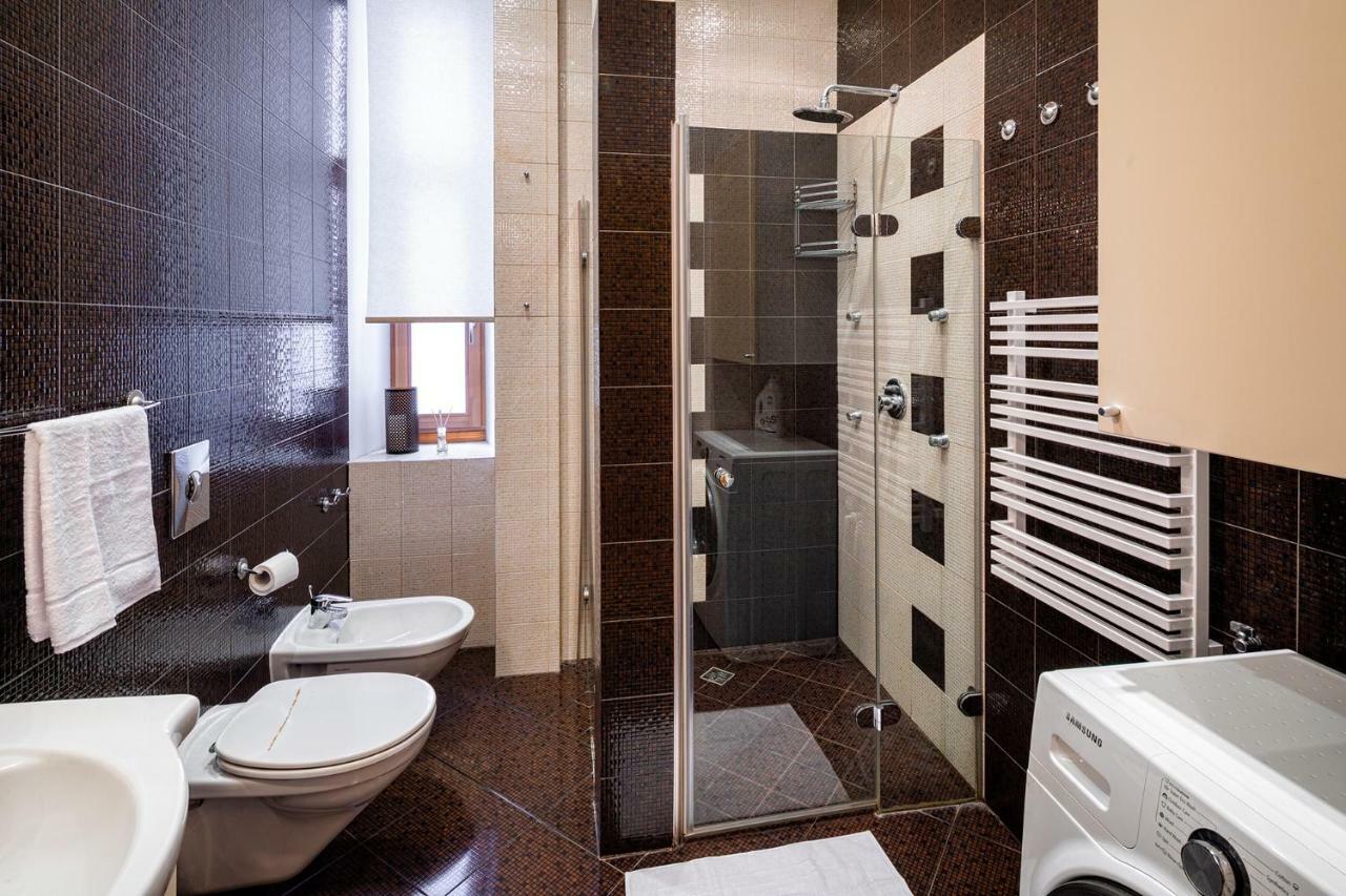 ריגה Kalnina Quiet Apartment In City Center מראה חיצוני תמונה