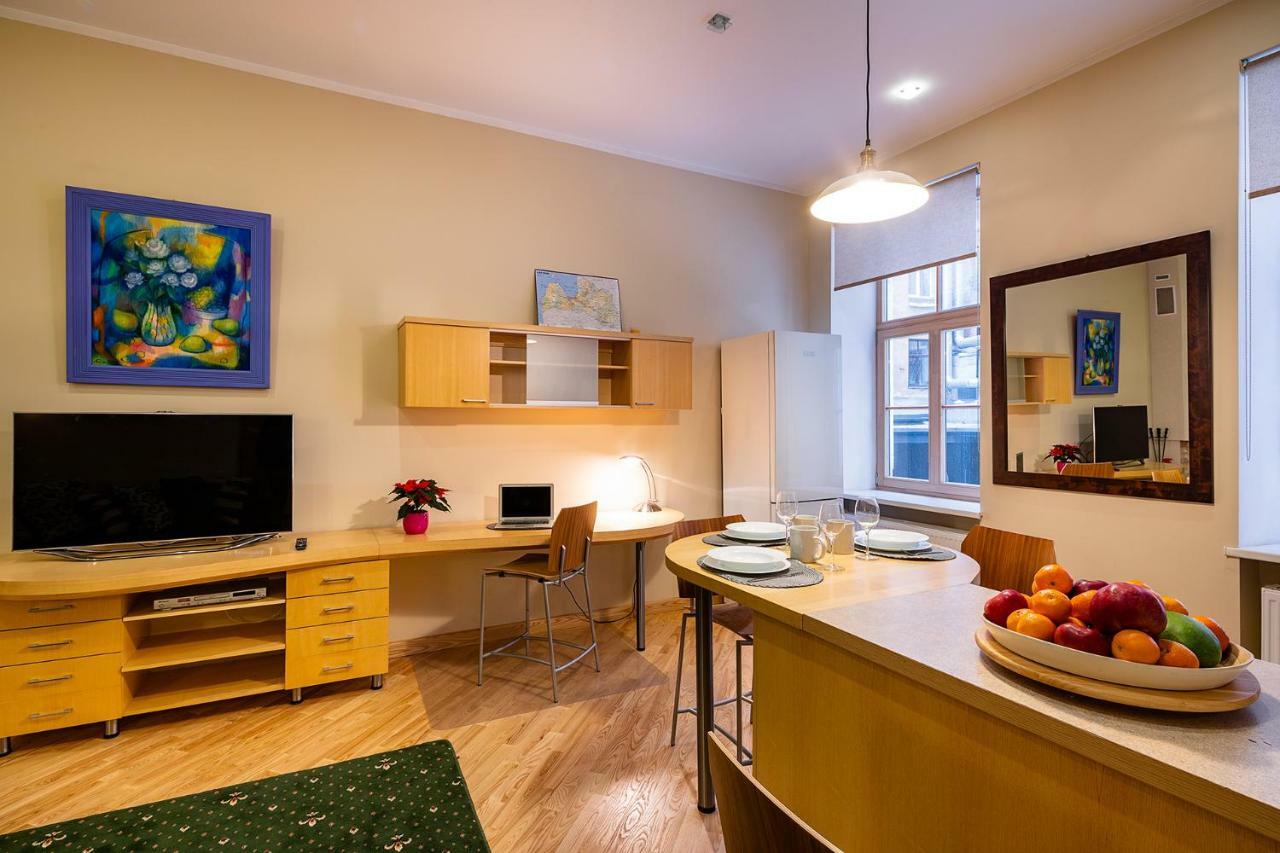ריגה Kalnina Quiet Apartment In City Center מראה חיצוני תמונה