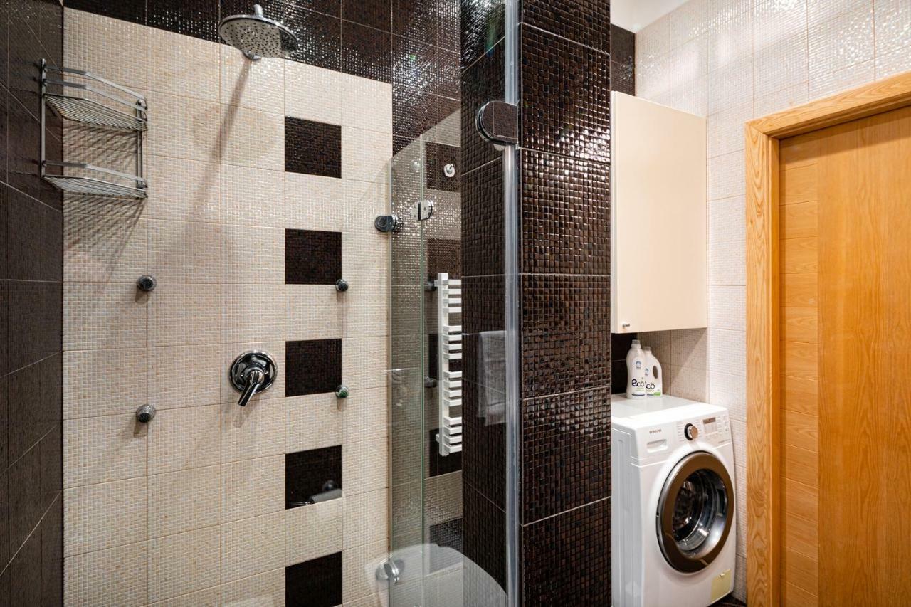 ריגה Kalnina Quiet Apartment In City Center מראה חיצוני תמונה
